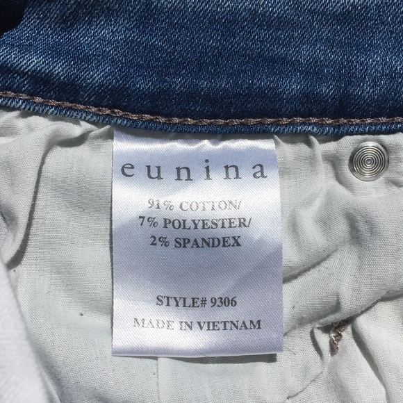 ♦️ Women’s Lightwash Jeans - Picture 7 of 7